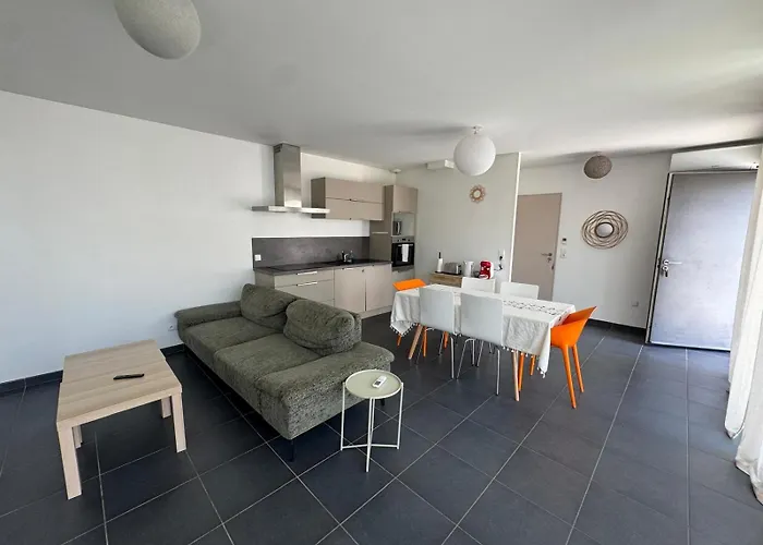 Sea Road * Perpignan